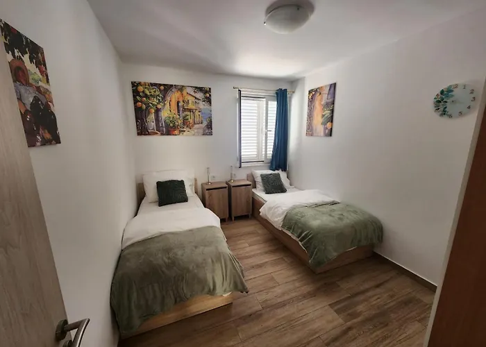 Golden Oak Dubrovnik